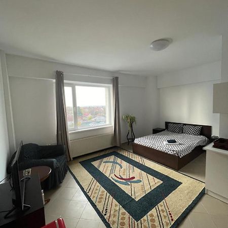 Luanaapartments# 40B Otopeni Luaran gambar